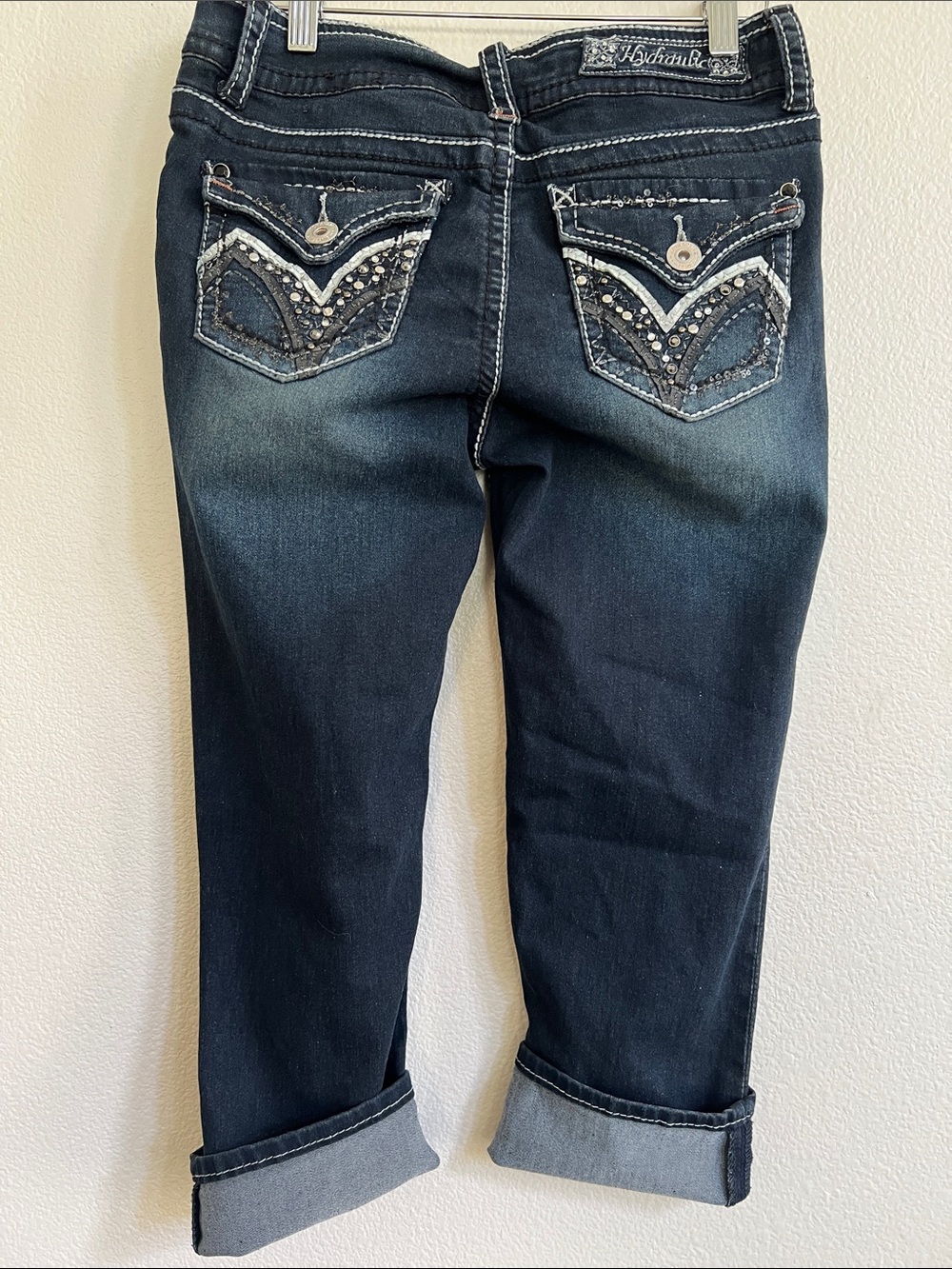 HYDRAULIC Lola Denim Capri Jeans Y2K Embellished Dark Wash/White Stitch Size 7/8